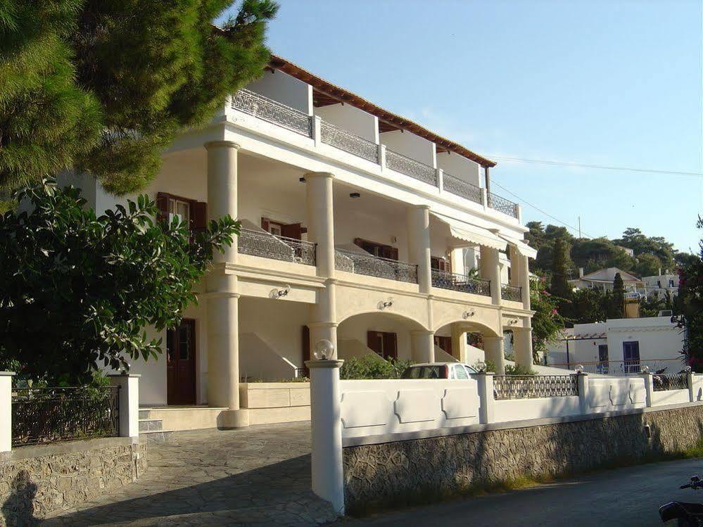 Oasis Hotel Masouri Eksteriør billede